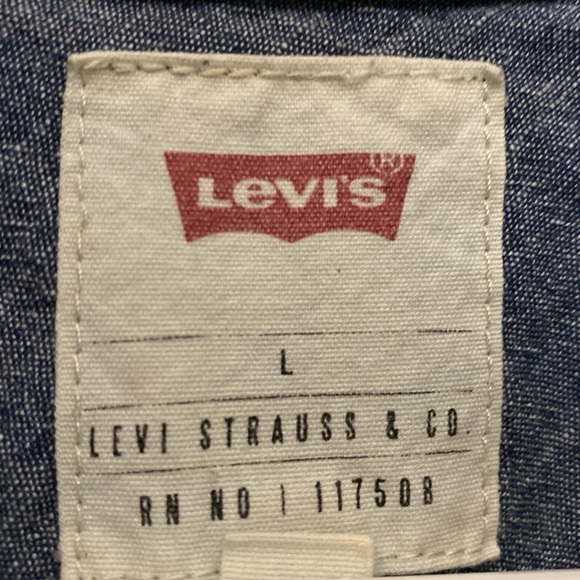 Levi collard shirt - Picture 3 of 3